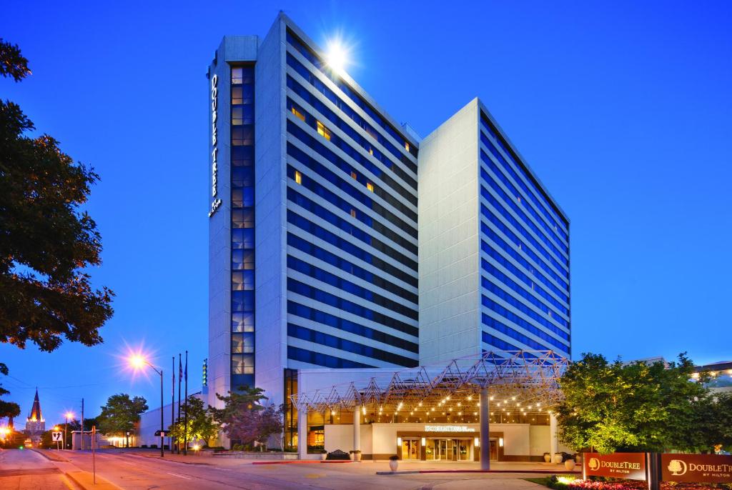 DoubleTree by Hilton Tulsa Downtown Main image 1